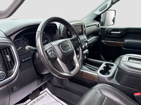 Used 2020 GMC Sierra 3500 Denali w/ Denali Ultimate Package image 10