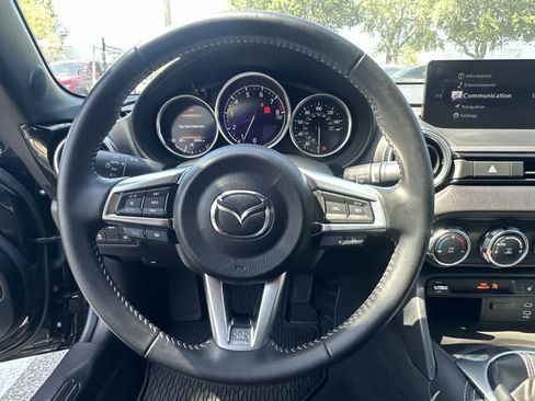 Used 2025 MAZDA MX-5 Miata RF Grand Touring w/ Weather Package RWD image 25