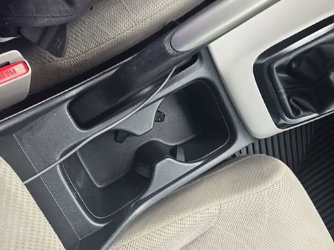 Used 2012 Honda Civic LX image 18