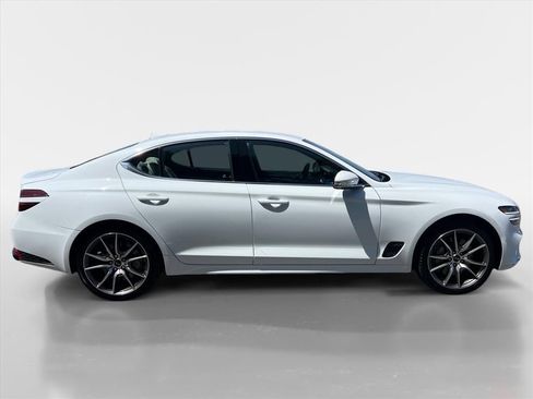 Used 2025 Genesis G70 2.5T AWD/4WD image 6