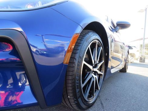 Certified 2024 Toyota GR86 image 7