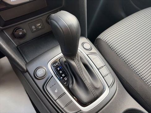 Used 2021 Hyundai Kona SEL image 15