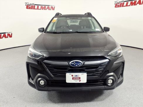 Certified 2025 Subaru Outback Premium image 4