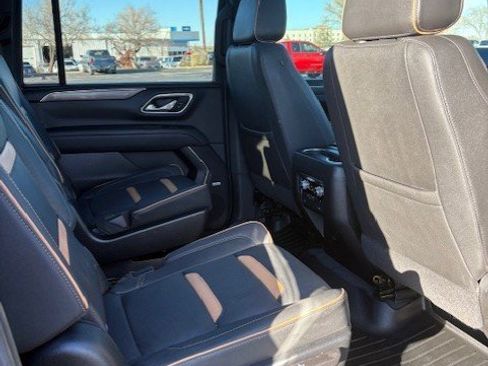 Used 2023 GMC Yukon XL AT4 w/ AT4 Premium Package image 18