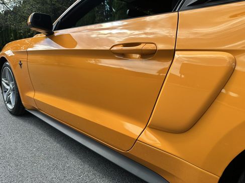 Used 2019 Ford Mustang Coupe w/ Ecoboost Performance Package RWD image 68