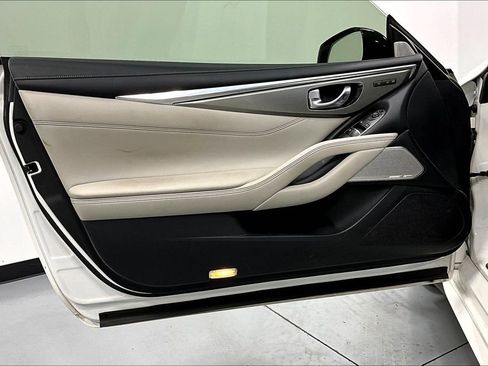 Used 2017 INFINITI Q60 w/ Premium Plus Package 3.0T image 21