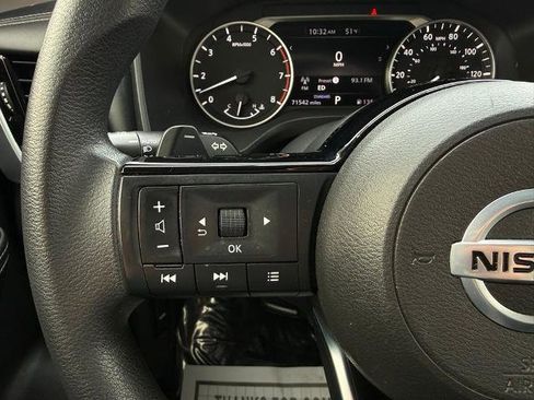 Certified 2021 Nissan Rogue SV image 24