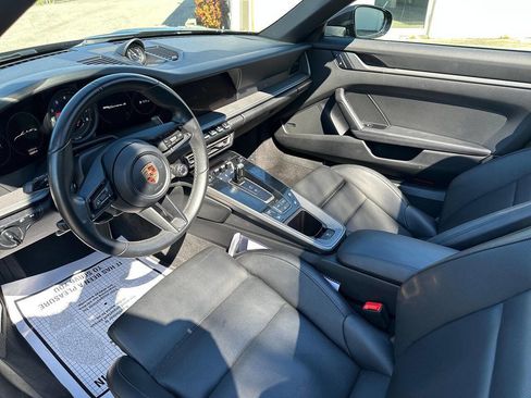 Used 2024 Porsche 911 Carrera S image 20