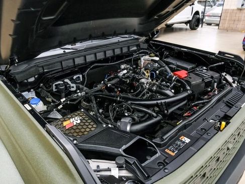 Used 2022 Ford Bronco Wildtrak image 79