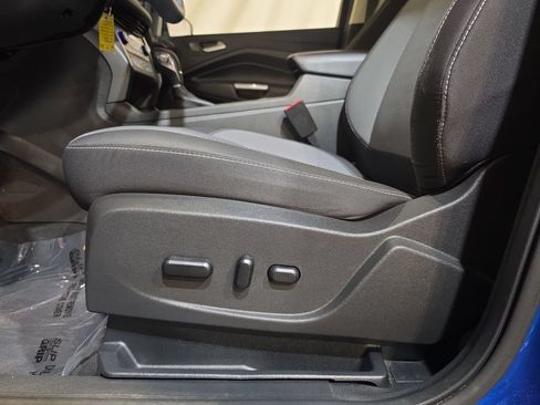 Used 2018 Ford Escape SE AWD/4WD image 14