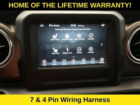 Used 2018 Jeep Wrangler Unlimited Rubicon w/ Cold Weather Group AWD/4WD image 29