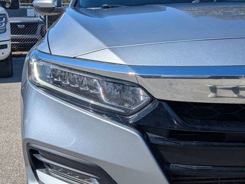 Used 2020 Honda Accord EX-L image 10