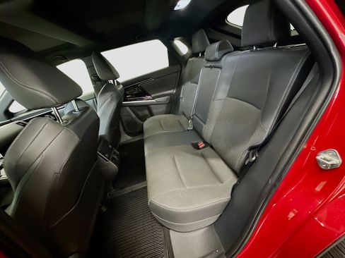 Used 2023 Toyota bZ4X XLE w/ Weather Package AWD/4WD image 30