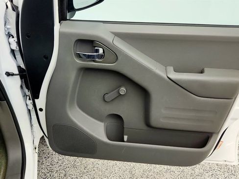 Used 2016 Nissan Frontier S RWD image 22