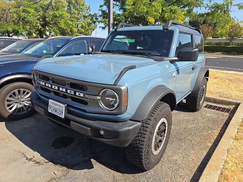 Used 2023 Ford Bronco Big Bend w/ Sasquatch Package AWD/4WD image 1