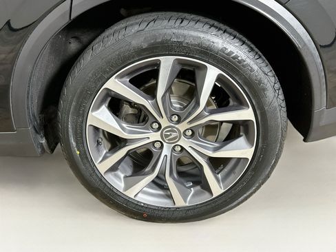 Used 2023 Acura MDX w/ Technology Package FWD image 11