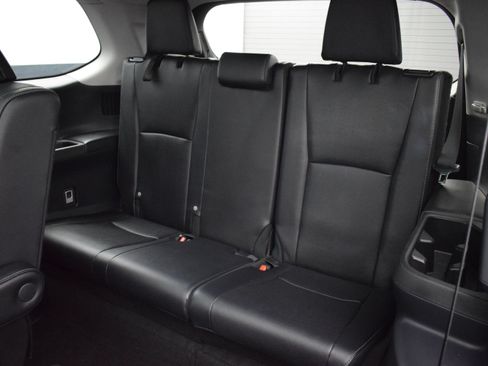 Used 2024 Toyota Grand Highlander AWD Hybrid image 14