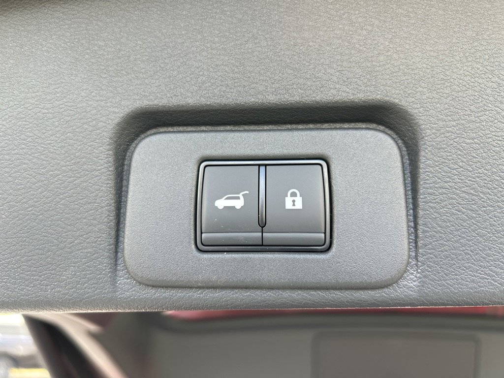 Used 2026 Nissan Rogue Dark Armor FWD image 53