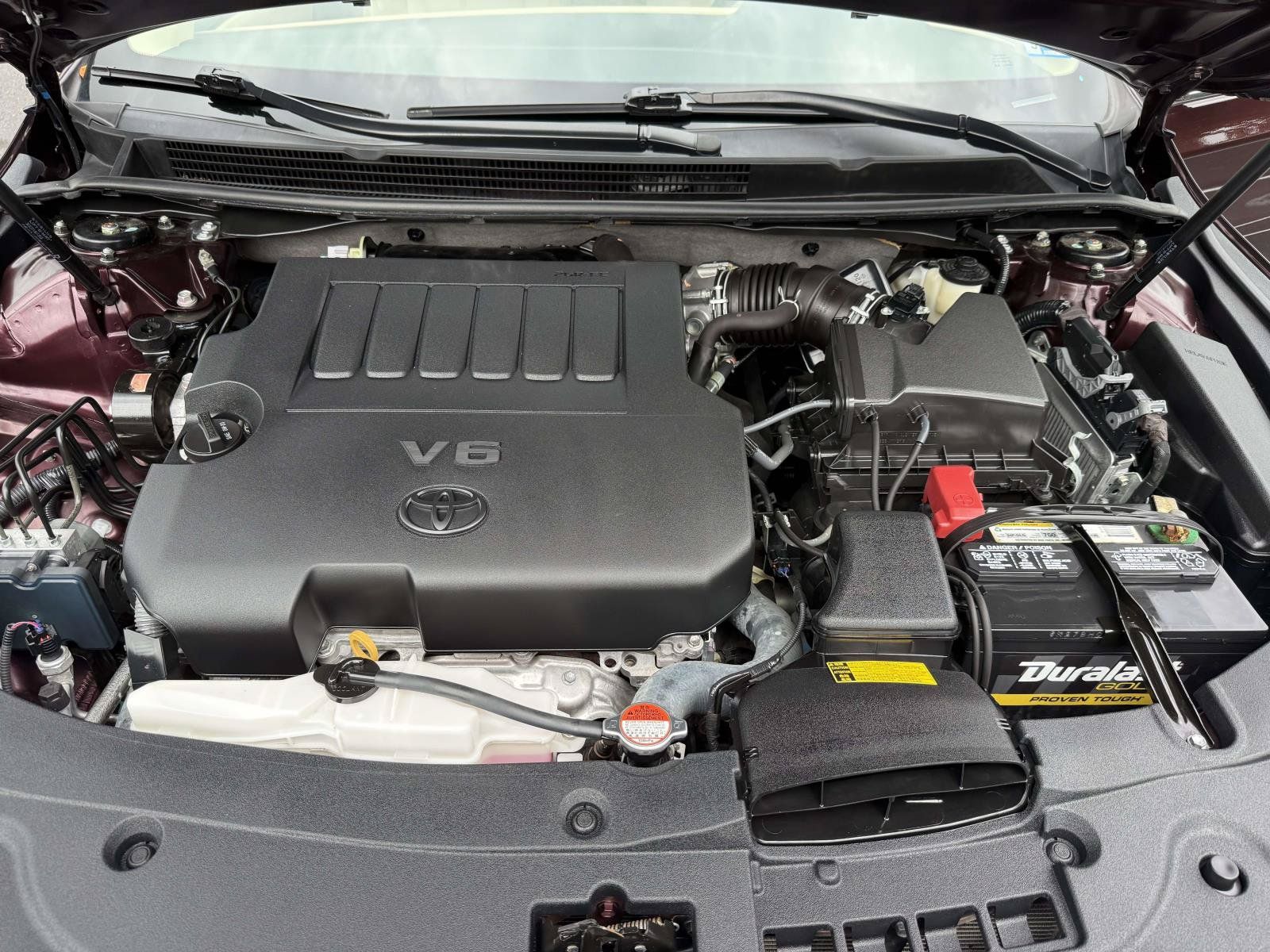 Used 2016 Toyota Avalon Limited FWD image 28