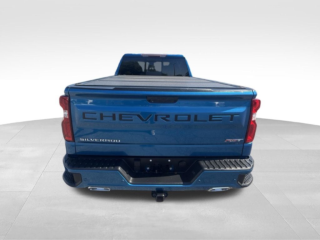 Used 2022 Chevrolet Silverado 1500 RST w/ Convenience Package II AWD/4WD image 7