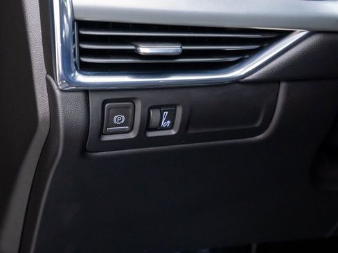 Certified 2023 Cadillac XT4 Premium Luxury image 20