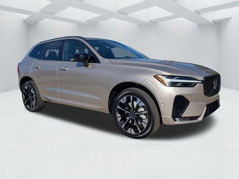 New 2026 Volvo XC60 B5 Plus w/ Protection Package Premier AWD/4WD image 2