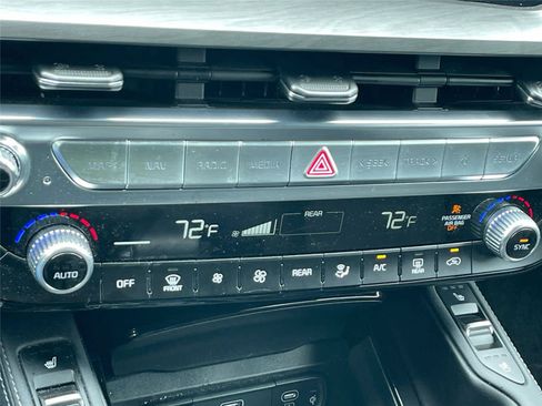 Used 2024 Kia Telluride SX X-Pro AWD/4WD image 19