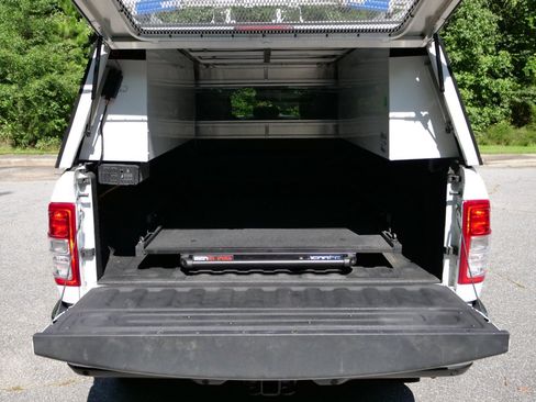 Used 2022 RAM 2500 Big Horn w/ Safety Group B AWD/4WD image 11