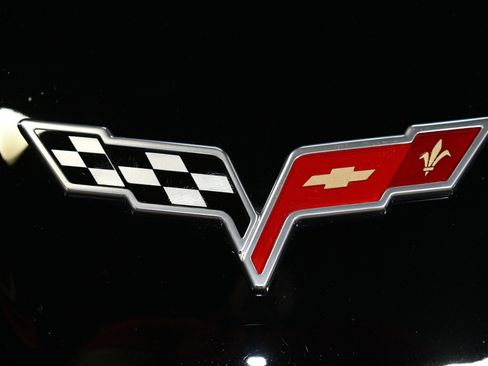 Used 2007 Chevrolet Corvette Z06 w/ Preferred Equipment Group RWD image 99