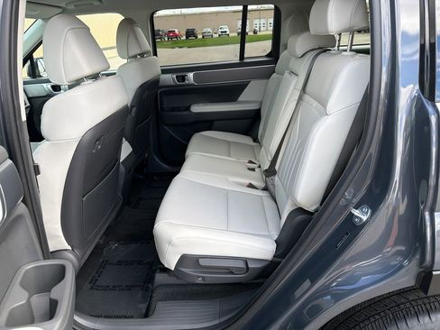 Used 2026 Hyundai Santa Fe SEL AWD/4WD image 23