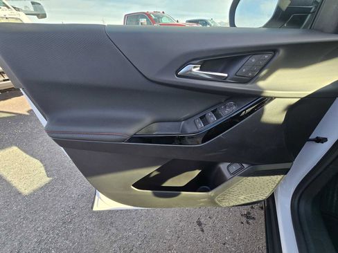 New 2025 Chevrolet Equinox RS w/ Safety and Technology Package image 27