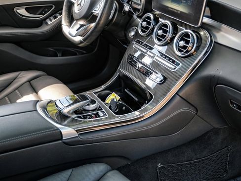 Used 2018 Mercedes-Benz GLC 43 AMG 4MATIC image 26