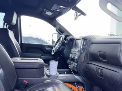 Used 2022 GMC Sierra 3500 AT4 w/ Gooseneck/5TH Wheel Package image 2