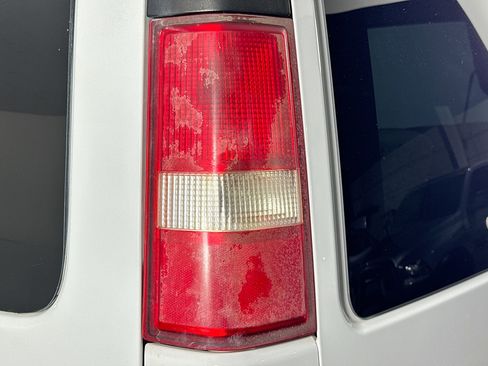 Used 2018 Chevrolet Express 3500 LT w/ LT Preferred Equipment Group image 29