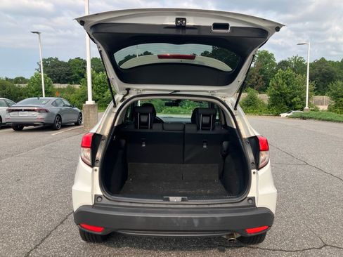 Used 2021 Honda HR-V EX image 19