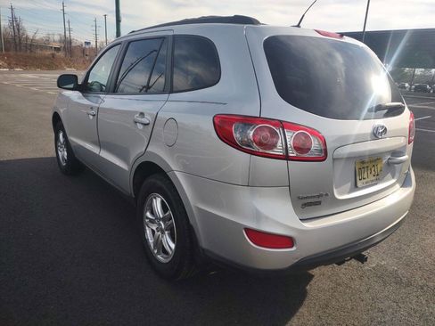 Used 2012 Hyundai Santa Fe GLS image 7