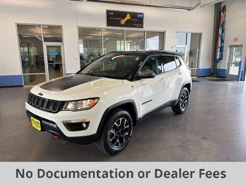 Used 2019 Jeep Compass Trailhawk AWD/4WD image 1