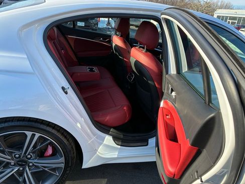 Used 2025 Genesis G70 3.3T Advanced image 20