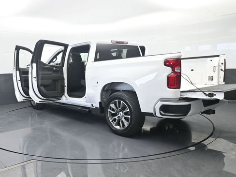 Used 2023 Chevrolet Silverado 1500 RST RWD image 75