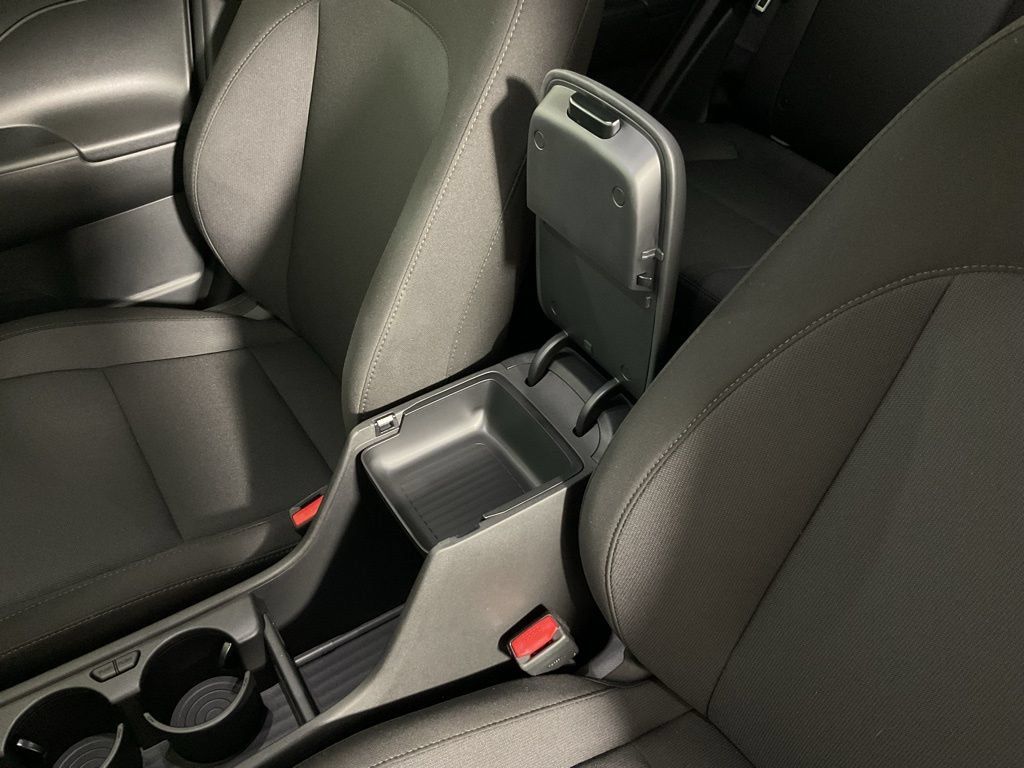 New 2025 Hyundai Kona SEL FWD image 31