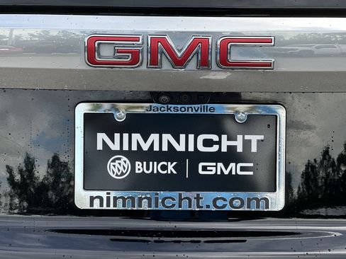 Certified 2024 GMC Yukon XL Denali w/ Denali Reserve Package AWD/4WD image 32