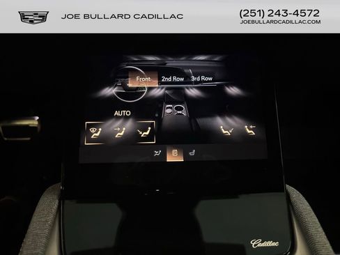 New 2026 Cadillac Vistiq Premium Luxury w/ LPO, Floor Liner Package image 32