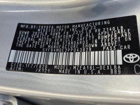 Used 2023 Toyota Corolla LE image 23