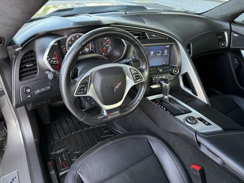 Used 2016 Chevrolet Corvette Z06 Coupe w/ 3LZ w/ 3LZ Preferred Equipment Group RWD image 19