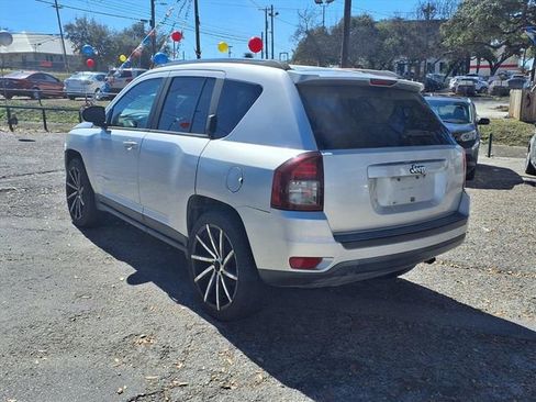 Used 2014 Jeep Compass Sport w/ Power Value Group FWD image 5
