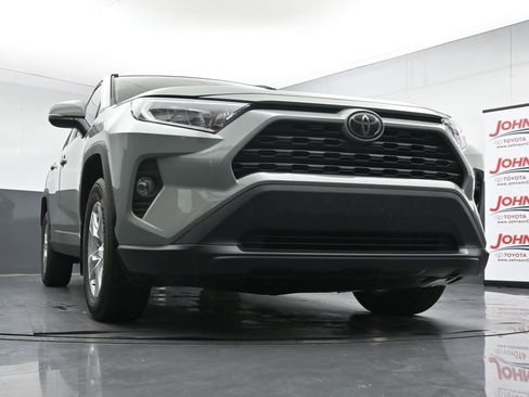 Used 2020 Toyota RAV4 XLE w/ Convenience Package image 19