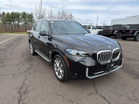 Used 2026 BMW X5 xDrive40i AWD/4WD image 2