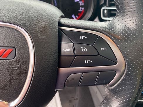 Used 2022 Dodge Durango SXT w/ Anodized Platinum Package image 16