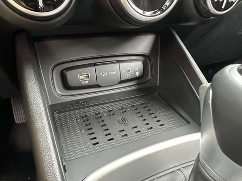 New 2026 Hyundai Venue SEL FWD image 19