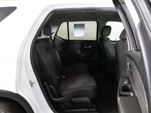 Used 2020 Chevrolet Traverse LS FWD image 29